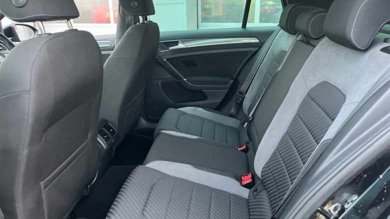 Volkswagen Golf 1.5 TSI EVO 150 R-Line 5dr Petrol Hatchback